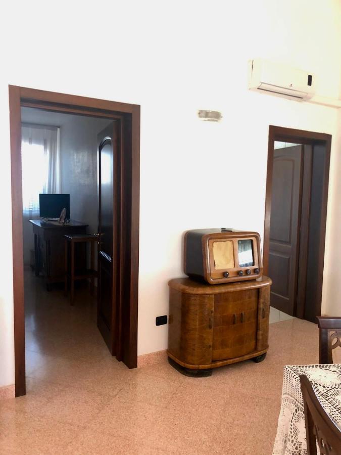 La Dimora Del Barone Hotell Vernole Exteriör bild