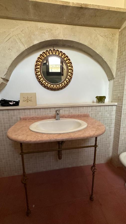 La Dimora Del Barone Hotell Vernole Exteriör bild